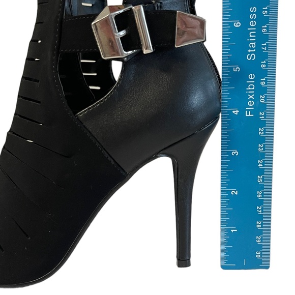 Anne Michelle Momentum 99 Black Faux Leather Pointed Toe Vented Upper Bootie 7.5 - Picture 12 of 13